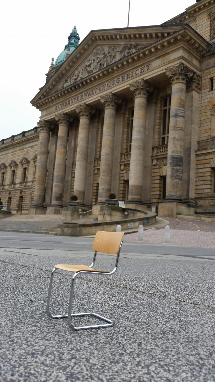 Ein Mart Stam Freischwinger vor dem Reichsgericht Leipzig, nicht zum ersten mal