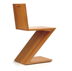 Ein Ein Klassiker von Rietveld. Mit dem Zig-Zag kam ein neuer Typ Stuhl - der "Stuhl aus einem Stück" - ins Gespräch.