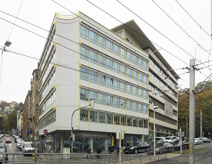 LOBA Haus Stuttgart by Rolf Gutbrod and Paul Stohrer one of those once threatened buildings whose future is now secure. (Photo Copyright Wilfried Dechau)