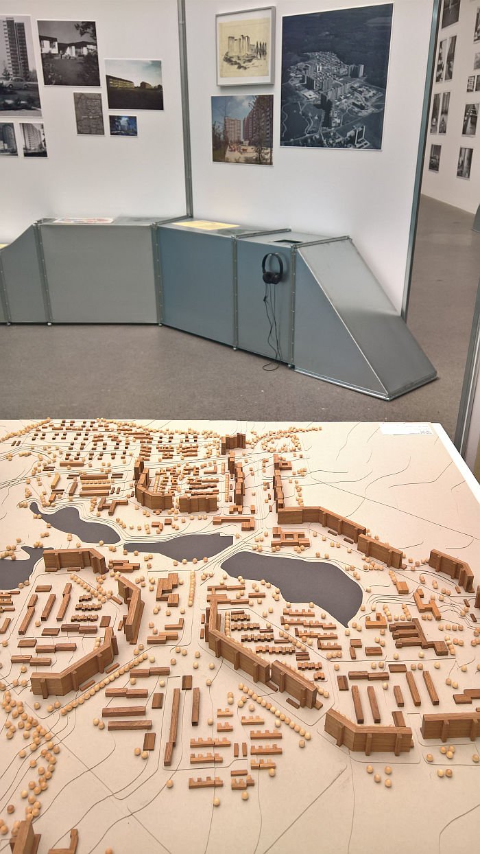 Darmstadt Kranichstein, gesehen bei Die Neue Heimat (1950 - 1982) Eine sozialdemokratische Utopie und ihre Bauten, Architekturmuseum der TU München