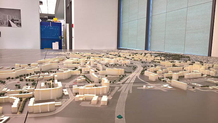 München Neuperlach, gesehen bei Die Neue Heimat (1950 - 1982) Eine sozialdemokratische Utopie und ihre Bauten, Architekturmuseum der TU München