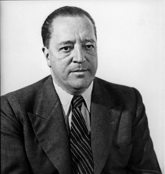 Ludwig Mies van der Rohe (1886 - 1969)